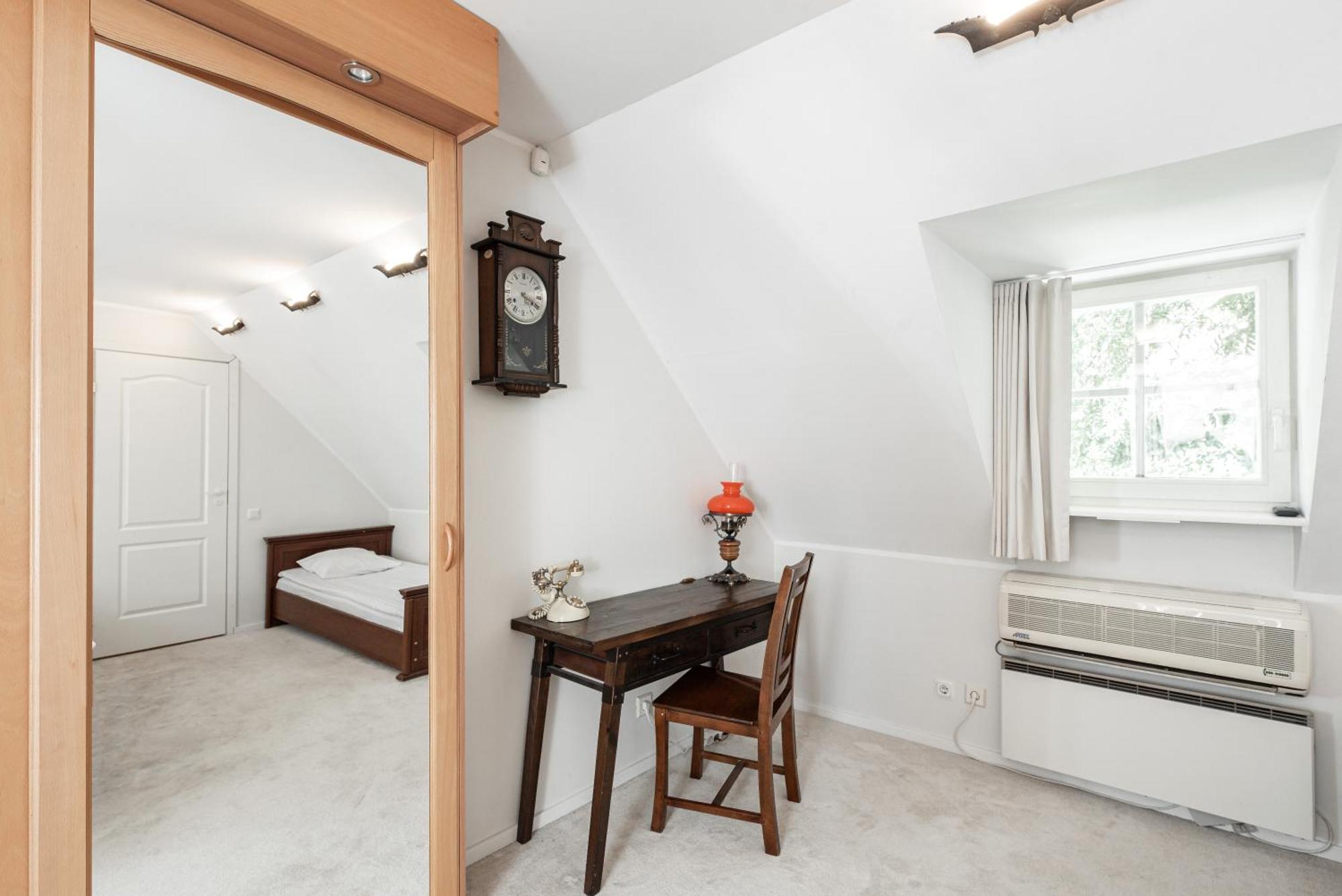 Airhome - Old Dominican Monastery Tallinn Ngoại thất bức ảnh